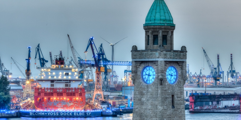 Panorama Hamburg Blue Port 2014 - JA032157 (HDR)